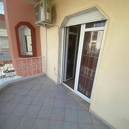 Kelesi Apartments Nea Kallikrateia Екстериор снимка