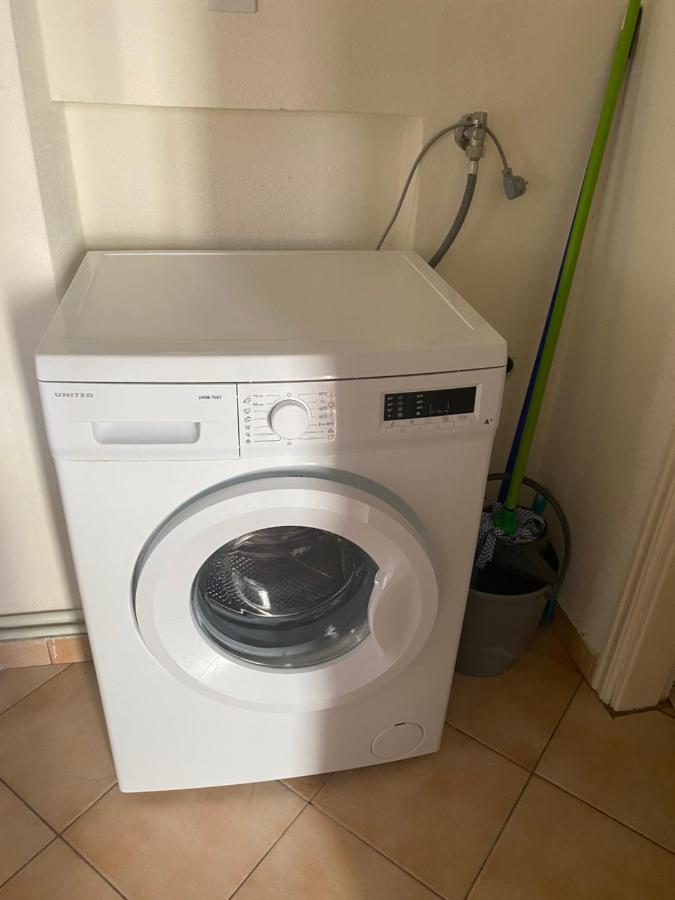 Kelesi Apartments Nea Kallikrateia Екстериор снимка