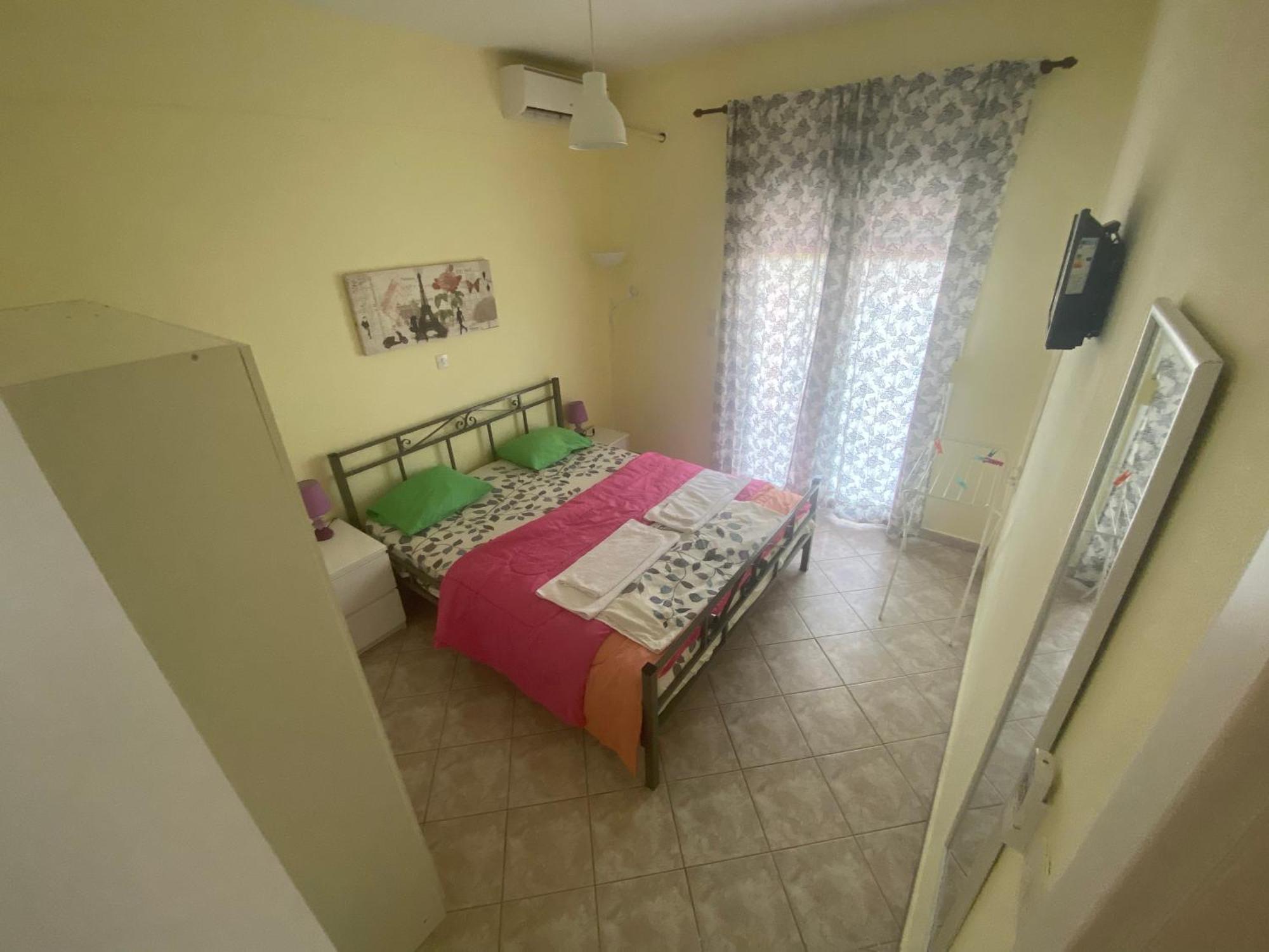 Kelesi Apartments Nea Kallikrateia Екстериор снимка